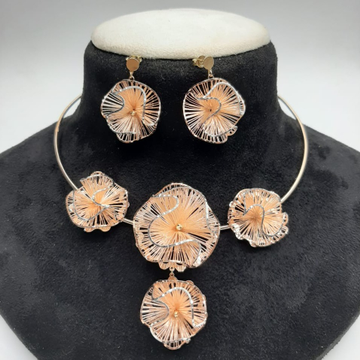 18K Rose Gold Designer Necklace Set by 